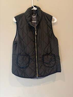 Market & Spruce Black Diamond Quilted Full Zip Vest with Front Pockets